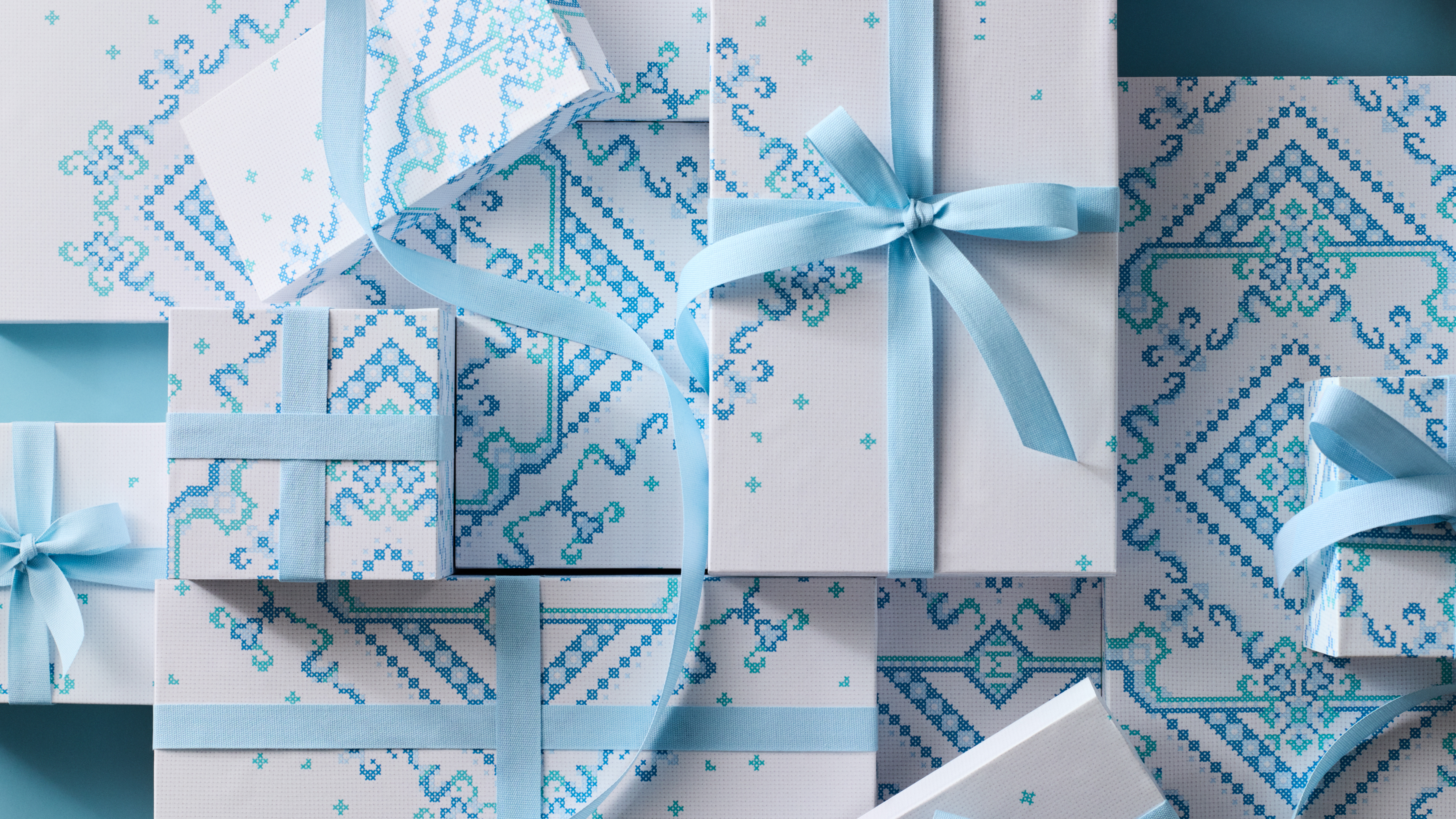 Blagdanski pokloni za ljubitelje lijepe kose – top izbor s HairHouseProfessional.hr