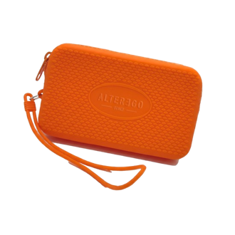 alter-ego-italy-summer-case-promo-87831-8046578.webp